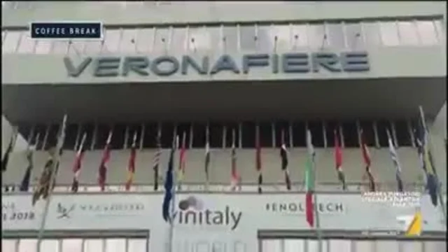 La politica si è trasferita compatta al Vinitaly