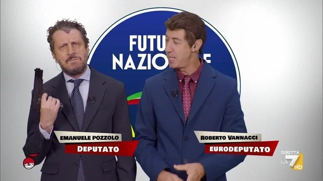 Vannacci introduce Pozzolo: "Vieni avanti, cretino" (secondo Luca e Paolo)