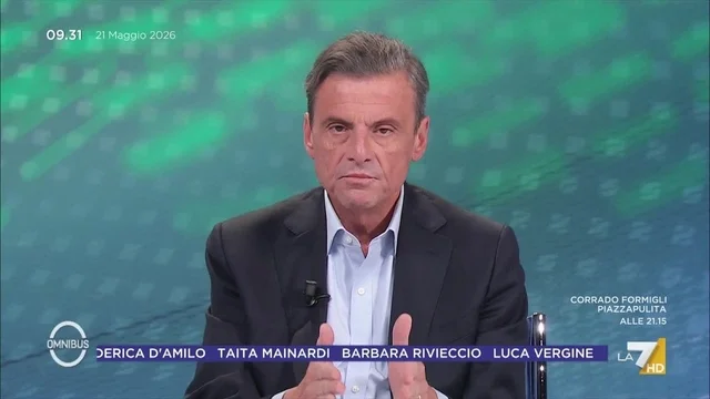 Modena, Calenda: "Salvini dice un sacco di cazzate! Ha detto tutto e il suo contrario, commenta solo la cronaca"