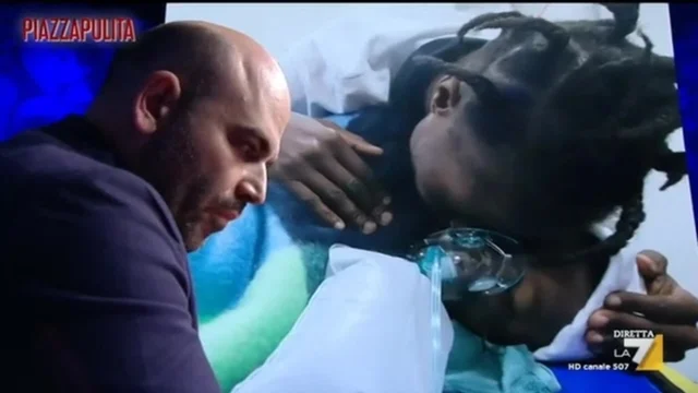 Definì Meloni e Salvini "bastardi", Saviano a processo: "Rischio democratura"