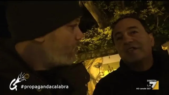 Diego Bianchi intervista Mimmo Lucano a Riace