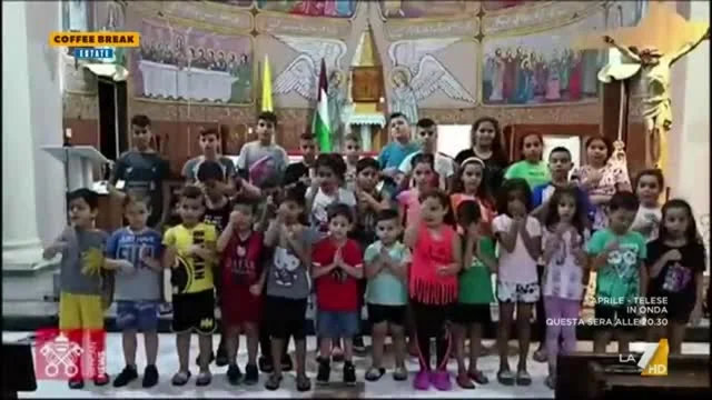 Gaza, la Chiesa della Sacra Famiglia sotto sgombero: "Il Signore ci sta chiedendo di continuare"