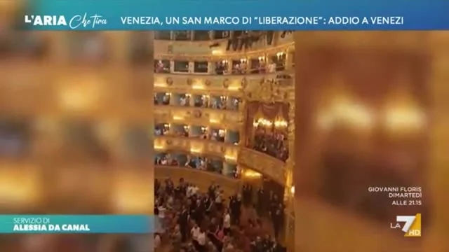 Venezia, un San Marco di "liberazione": addio a Beatrice Venezi