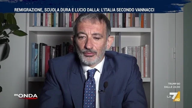 Il nuovo partito di Vannacci minaccia Meloni? Senaldi: "Occupa uno spazio a destra lasciato libero"