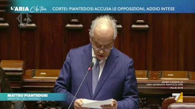 Cortei: Matteo Piantedosi accusa le opposizioni, addio intese