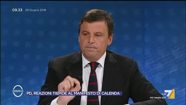 Pd, manifestazioni tiepide al manifesto di Calenda
