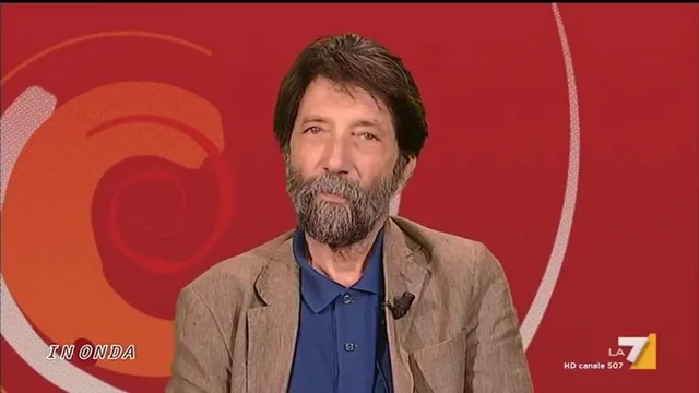 Massimo Cacciari sui vitalizi: 'Inseguimento miserabile e alla cialtrona del M5S da parte del PD'