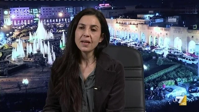 Caso Khashoggi, l'intervista a Francesca Mannocchi e le commoventi immagini del suo reportage in Yemen