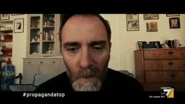 Propaganda Live - Gipi - La tessera
