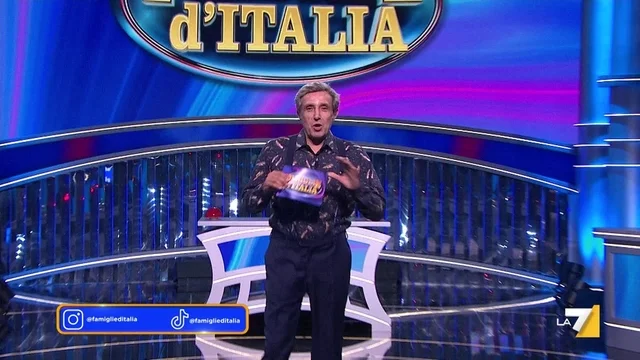 Flavio Insinna imita Guillermo Mariotto