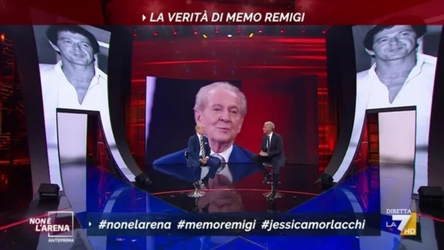 La verità di Memo Remigi: "Ho chiesto scusa a tutti, gesto fatto con leggerezza"