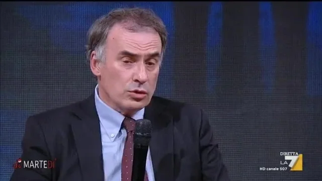 Coronavirus, Ranieri Guerra (OMS): "Il virus è un mostro e vi spiego il perché"