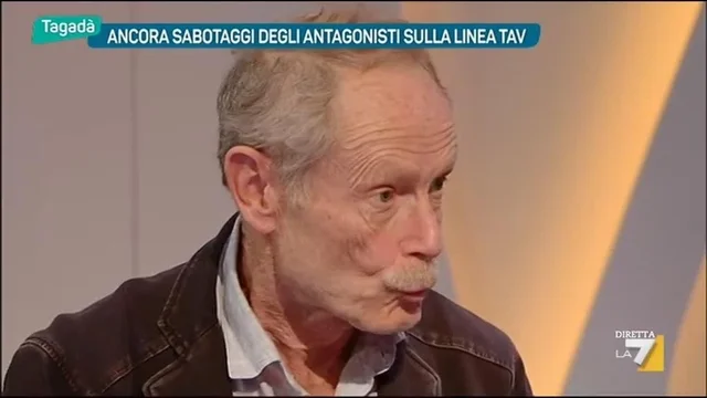 Erri De Luca: ' Sul sabotaggio Milano-Bologna ha ragione Salvini'