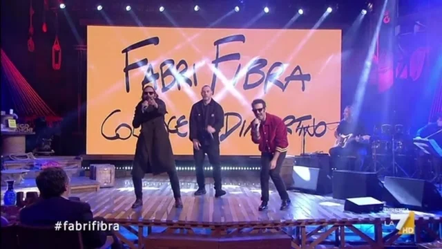 Fabri Fibra, Colapesce, Dimartino - Propaganda (Live)