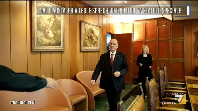 Val d'Aosta: privilegi e sprechi dei politici 'a statuto speciale'