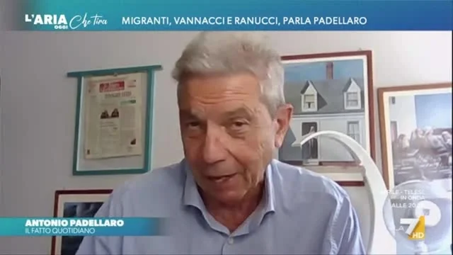 Antonio Padellaro ci va giù pesante con Matteo Salvini: "L'autoritratto di un pirla, ammette di essersi fatto fregare da Vannacci"