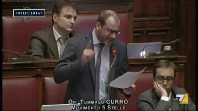 Tommaso Currò lascia il M5S: le dure parole in aula