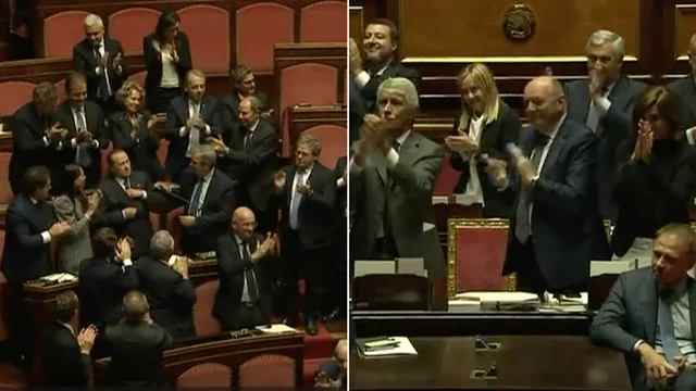 Senato, la dichiarazione di voto di Silvio Berlusconi: standing ovation dai banchi del governo