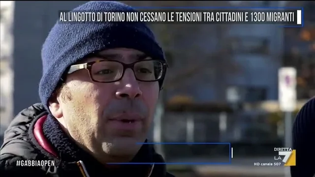 Al Lingotto di Torino non cessano le tensioni tra cittadini e 1300 migranti
