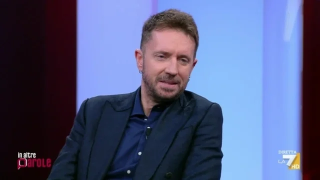 La stoccata di Scanzi a Sgarbi: "Colpisce la strafottenza che ha ancora”