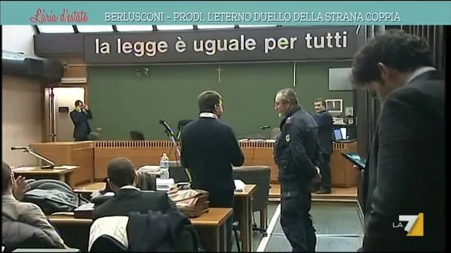 Berlusconi-Prodi, l'eterno duello della strana coppia