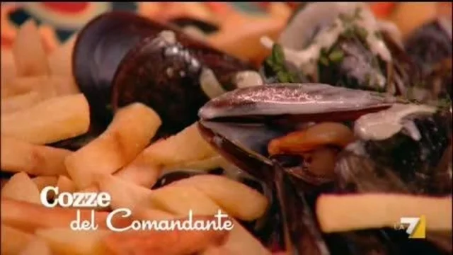 Cozze al Vino con Patate Fritte