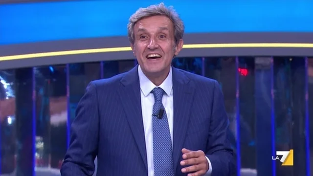 La concorrente svela la sua fantasia erotica