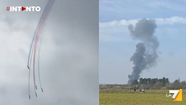 Scontro tra due Alpha Jet della Patrouille de France: i piloti si salvano, incendio in una fabbrica