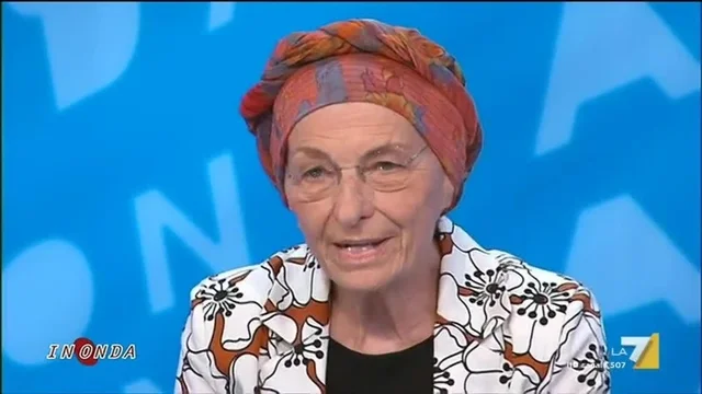 Emma Bonino: 'Come possiamo rimandare 500mila persone a casa?'