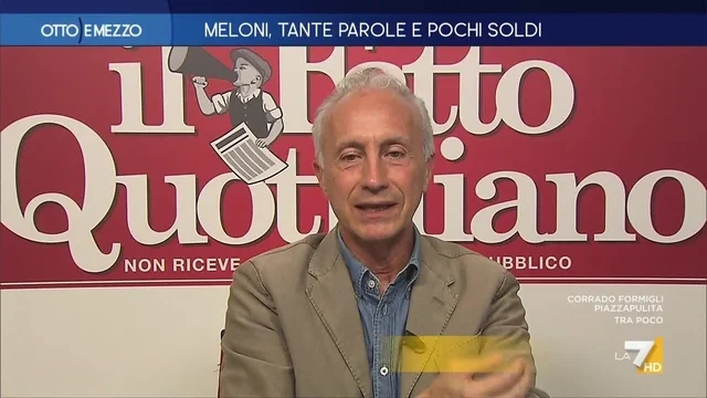 Travaglio contro Renzi nel campo largo: "Vince solo i sondaggi per chi ti sta più sulle p***e?"