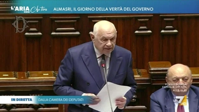 Informativa di Nordio e Piantedosi sul caso Almasri, caos in Aula: interviene il presidente della Camera