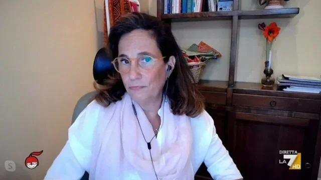 Covid, la previsione della virologa Capua: "Fine della pandemia? Non prima del 2023"