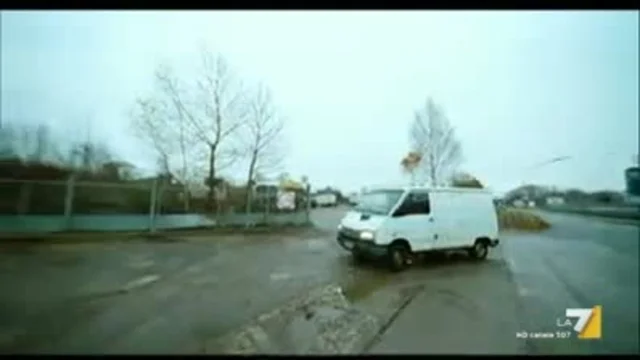 L'Aria Che Tira (r)