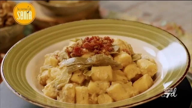 Gnocchi di polenta con carciofi e pomodori secchi
