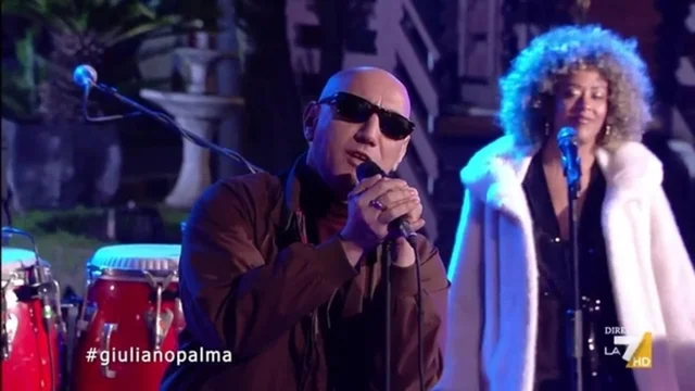 Giuliano Palma interpreta "Jump" con la #propagandaorkesrtra