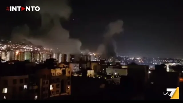 Israele lancia attacco preventivo contro l'Iran: almeno 15 esplosioni a Teheran