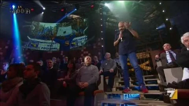 L'editoriale di Paragone con la Skassakasta