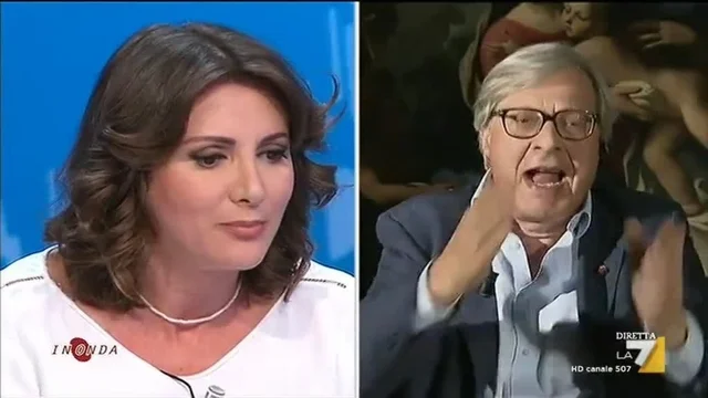 Scontro Vittorio Sgarbi vs Anna Falcone: 'Lei non è Dio, è sfascista, demagogica e populista'