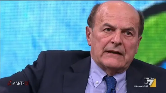 L'intervista a Pierluigi Bersani (Pd) sul risultato del referendum costituzionale