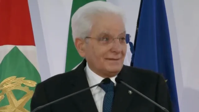 Mattarella: “Lietissimo che Patrick Zaki sia tornato in libertà”