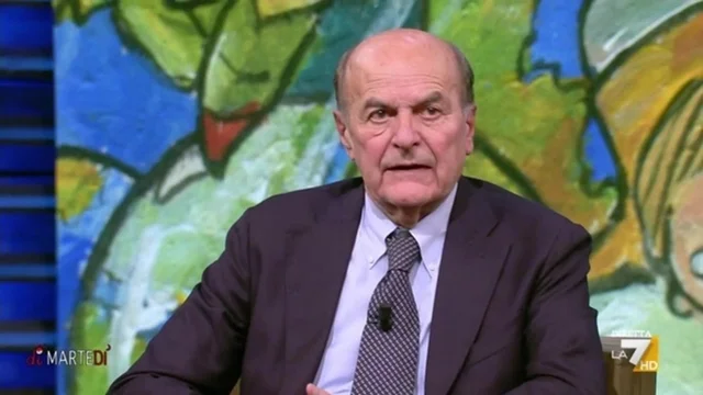 Bersani: "Meloni se ne inventa una ogni settimana per non guardare in faccia i problemi"