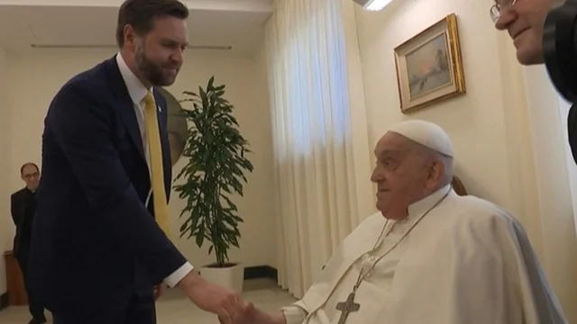 Papa Francesco, J.D. Vance: "Felice di averlo visto ieri, lo ricorderò per sempre"