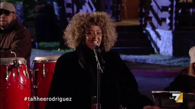 'Tightrope': Tahnee Rodriguez e la #propagandaorkestra