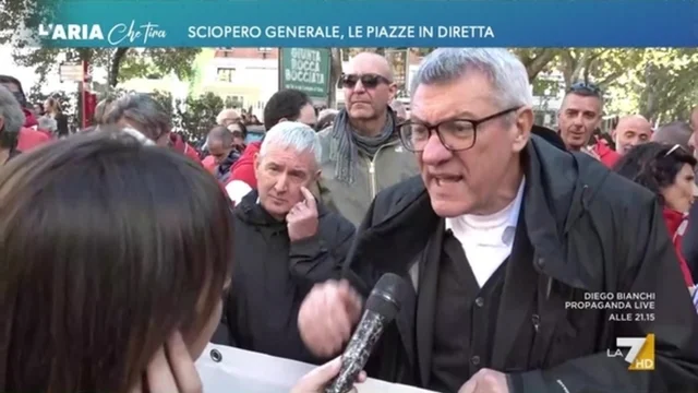 Sciopero, Landini dalla piazza di Roma: “Minacce di Salvini? Gli ricordo che noi gli paghiamo lo stipendio”