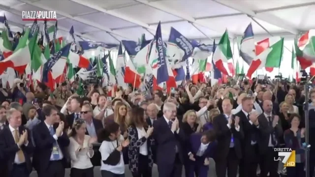 “Sono Giorgia, una di voi”: la campagna elettorale del centrodestra è cominciata