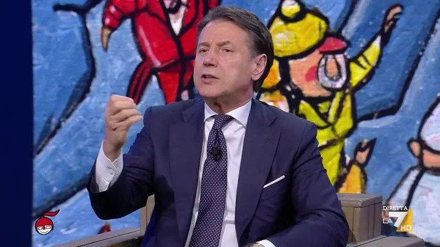 Legge elettorale Stabilicum, Conte attacca Meloni: "Una super truffa per restare incollati alle poltrone"
