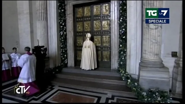 Giubileo, Papa Francesco apre la Porta Santa