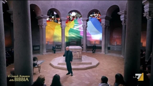 Aldo Cazzullo racconta i 3 simboli della pace: la colomba, l’ulivo e i colori dell’arcobaleno