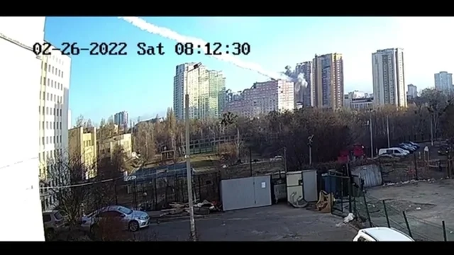 Ucraina, missile russo distrugge palazzo