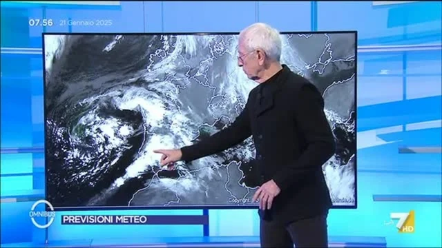 Le previsioni meteo di oggi, martedì 21 gennaio, di Paolo Sottocorona